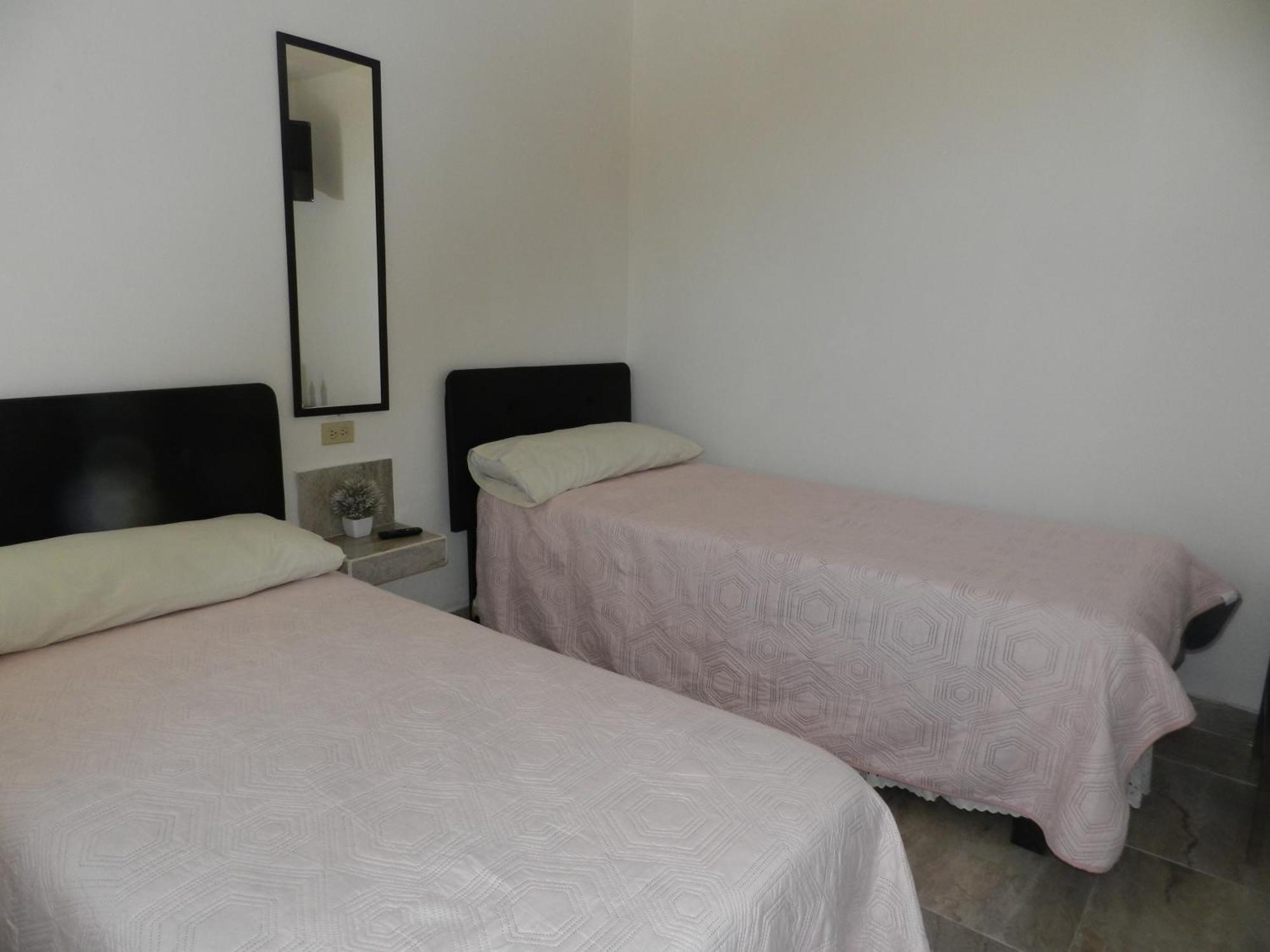 Posada San Carlos Puerto San Carlos Dış mekan fotoğraf